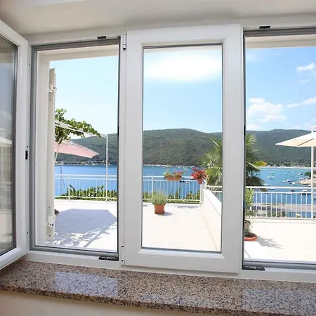 Apartment In 16865 Rabac